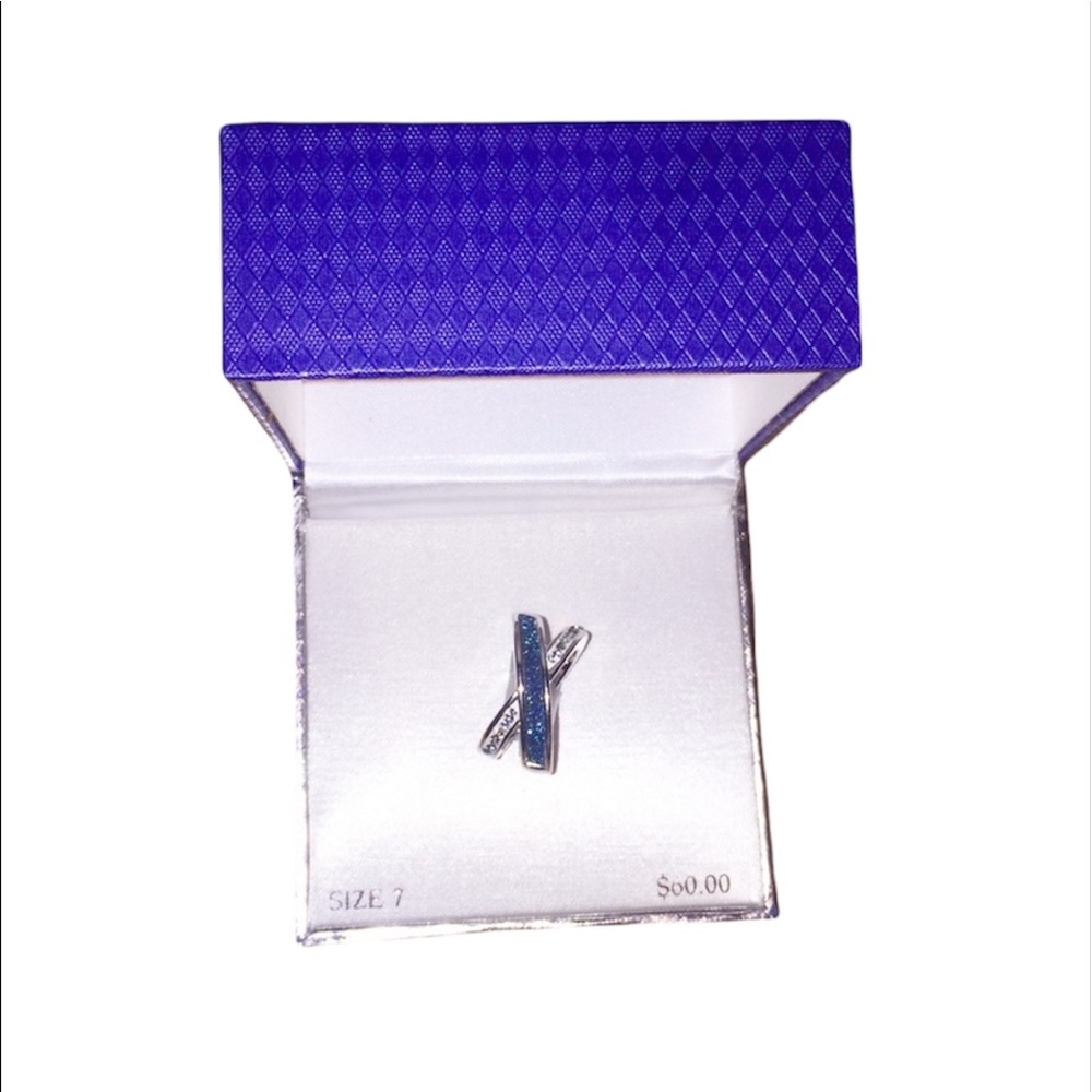 NWT Brilliance: Size 7 Blue/Silver Crossed Ring